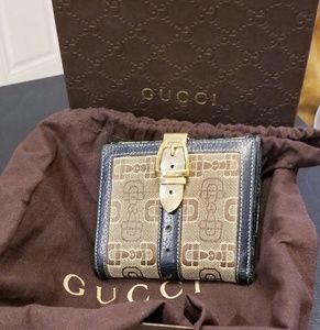 Part 1 Authentic Gucci Horsebit Wallet